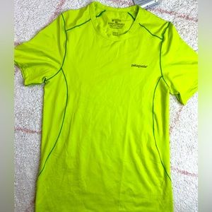 COPY - Patagonia capilene silkweight shirt mens XS